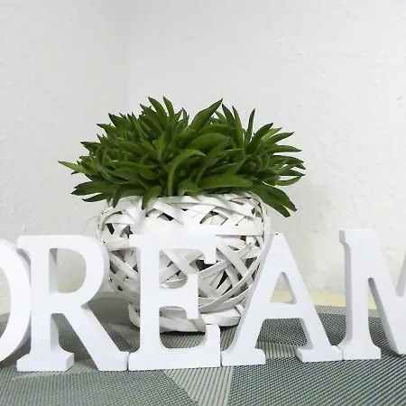 Appartement Dream, Ep Tickets Ueber Uns Erhaeltlich *